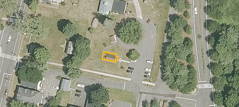 10 Phelps Ln