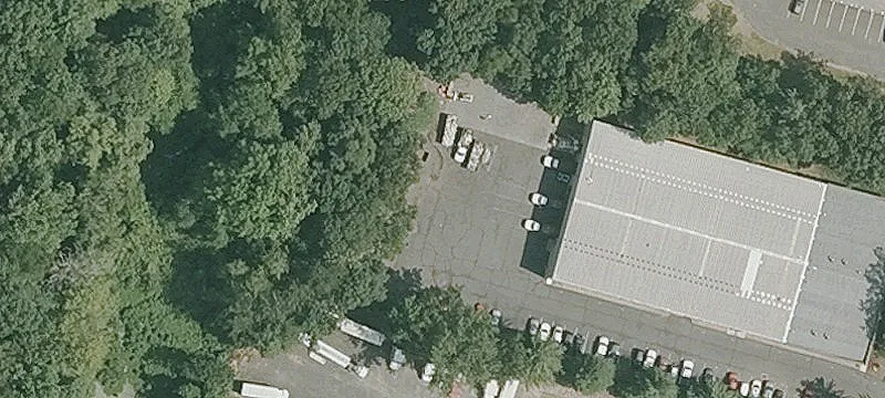 135 Dudley Town Rd