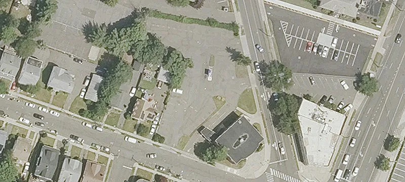 20 Circular Ave