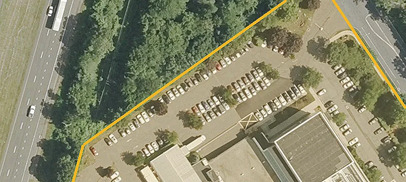 20 Merritt Blvd