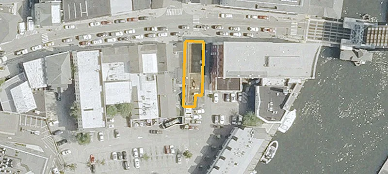 21 Main St