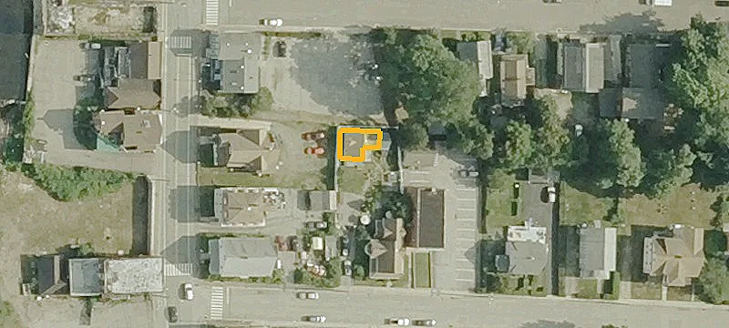 14 Pleasant St