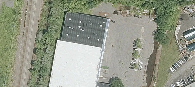 385 Stamm Rd