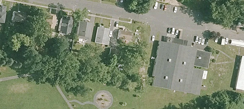 102 Skitchewaug St