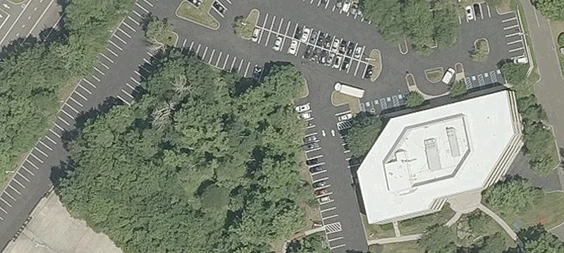 4 Armstrong Rd