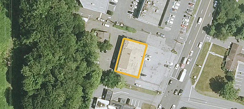 33 Danbury Rd
