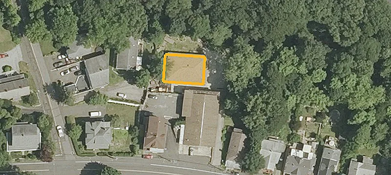 65 Shelton Ave