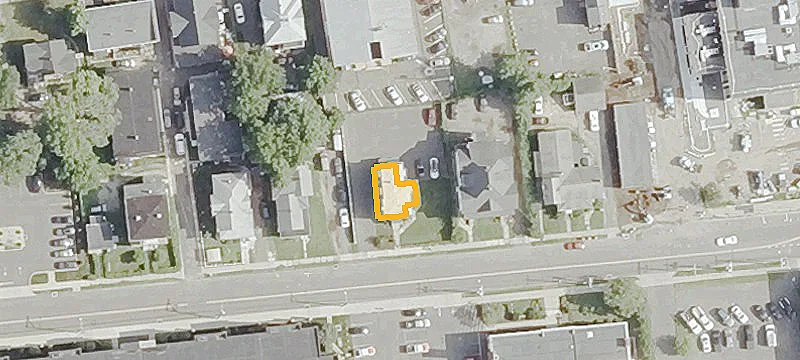 118 Laurel St