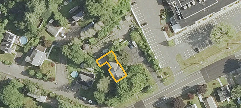 108 Watertown Rd