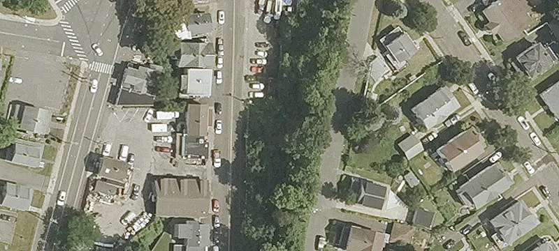 10 Long Hl Ave