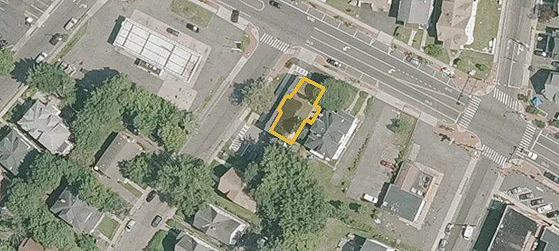 919-921 Albany Ave
