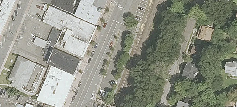 124 Main St