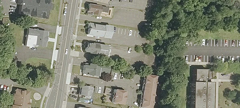 49 High St