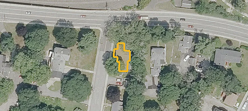 36 Pleasant St