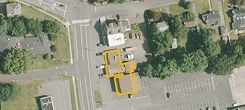 548 Main St