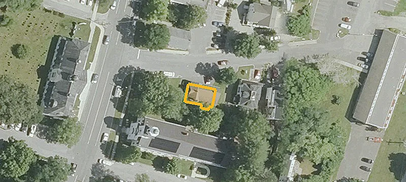 5 Academy St