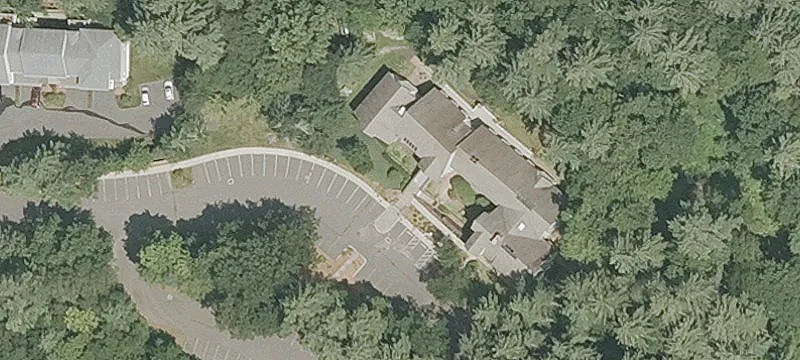 10 Ml Pond Ln