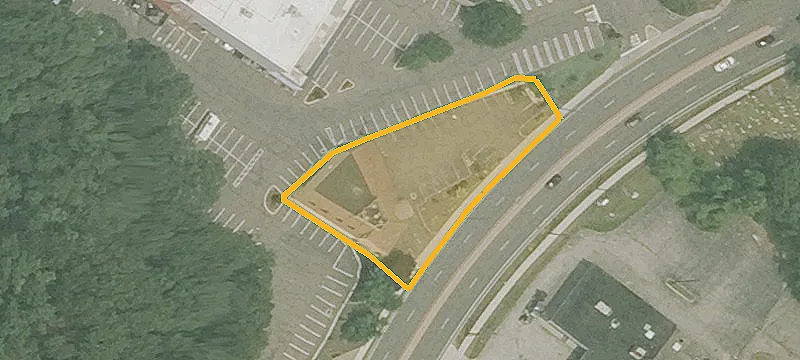 320 Kings E Hwy