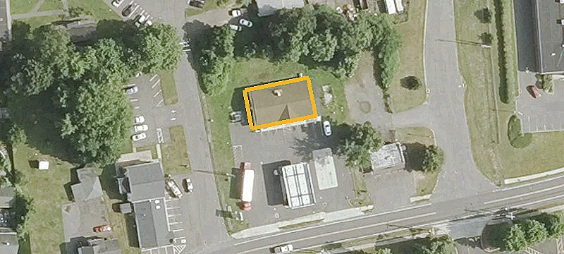 398 Main St