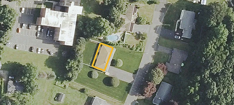 246 Lk Ave
