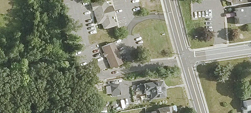 80 Meriden Ave