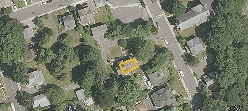 17 Salem St