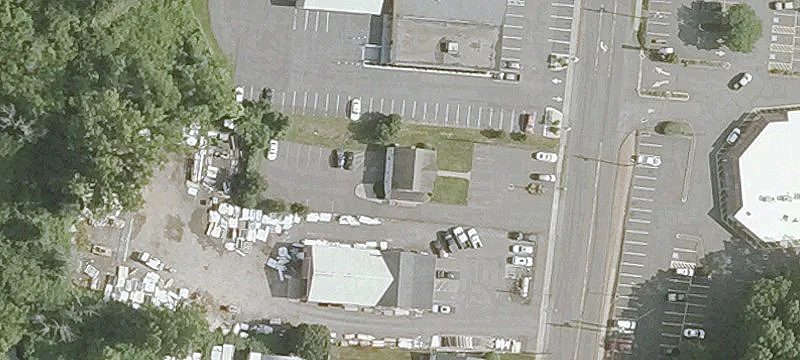 142 Queen St