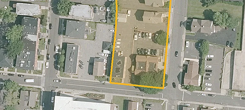 18-20 Grand St
