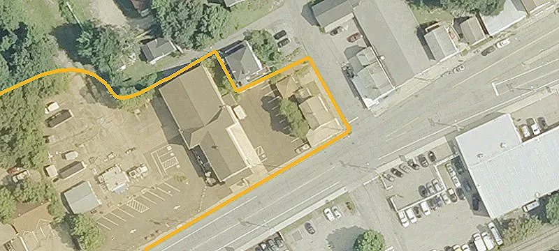 198 Main St