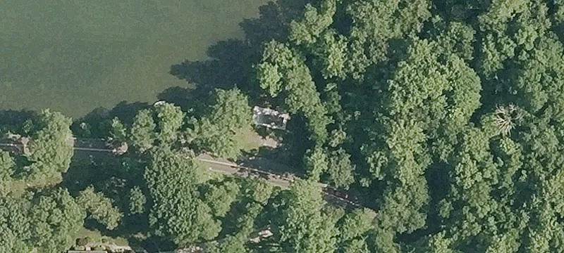 93 Taunton Lk Rd