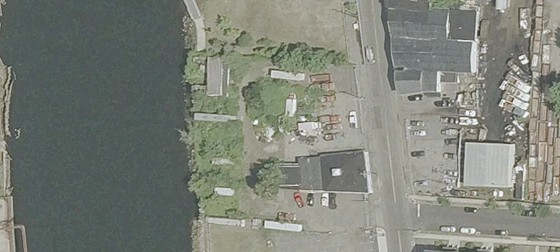 25 Maple St