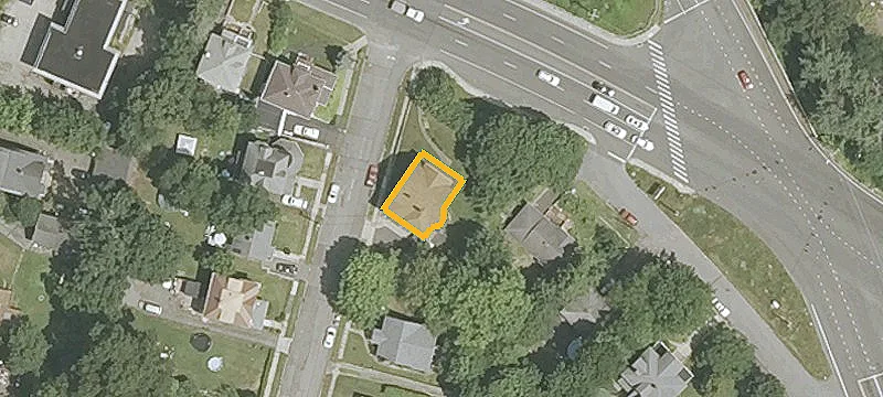 859 Watertown Ave