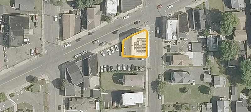 2339 Barnum Ave