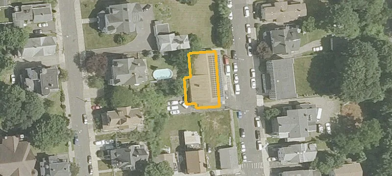 230 Caroline St