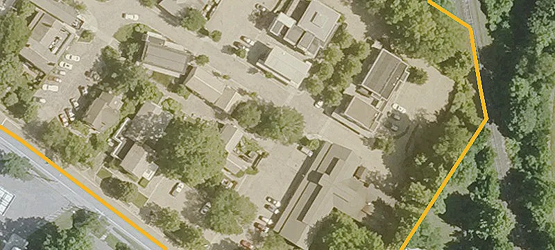 9 Maple St