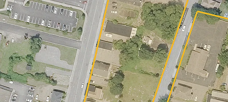 39 Mansfield Ave