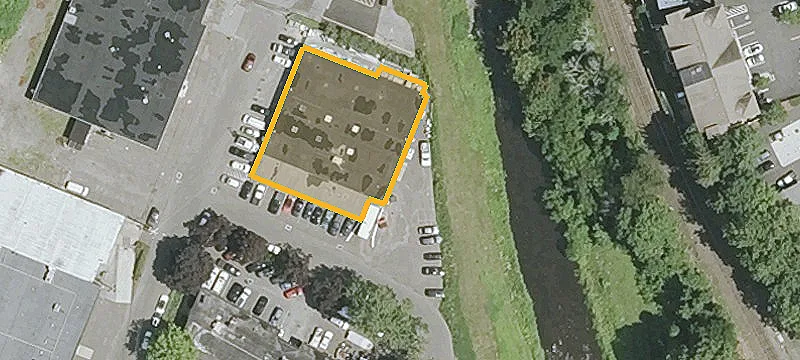 1 Emerald St