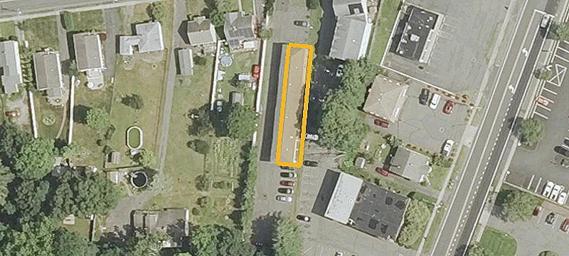 12 Maple St