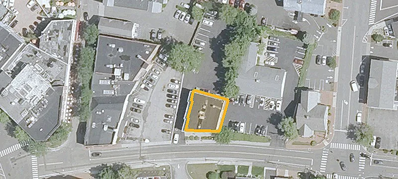 22 Ee Ave, Unit 13