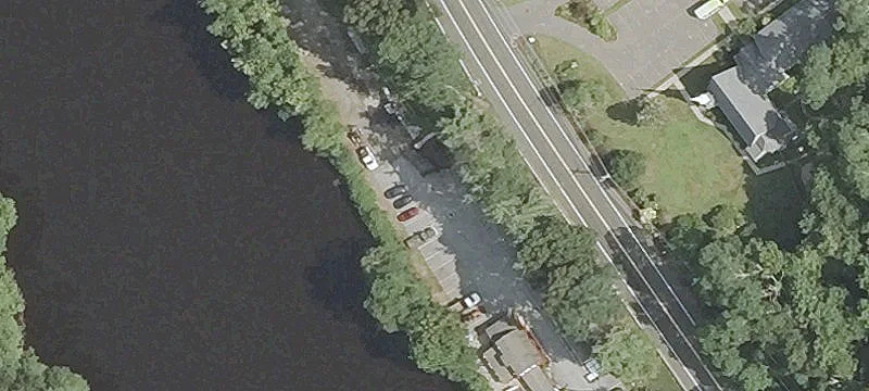 56 Riv Rd