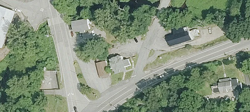 364 School St