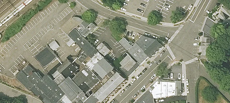 338 Pequot Ave