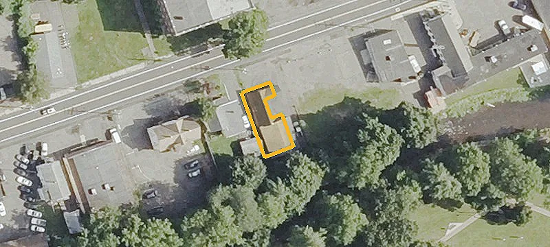 292 Riverside Ave