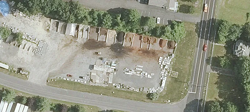 600 Industrial Ave