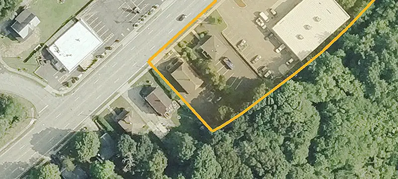482 Main St