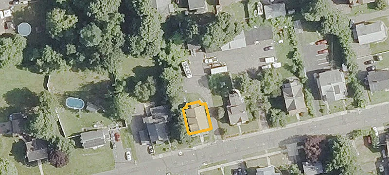 96 Chestnut St