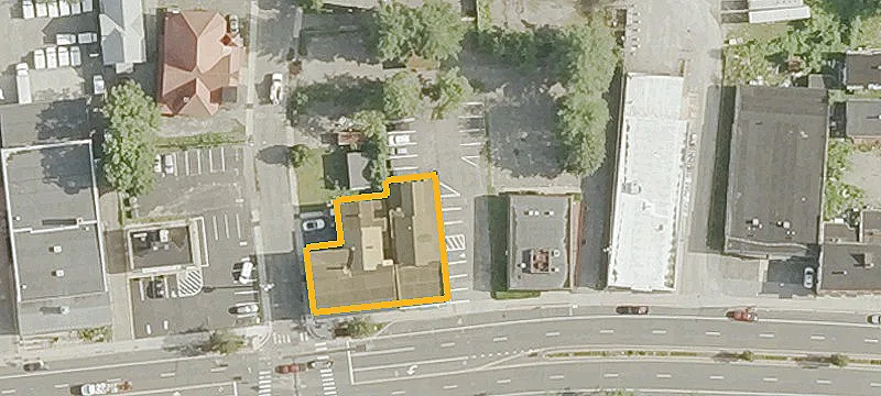 294 Main St
