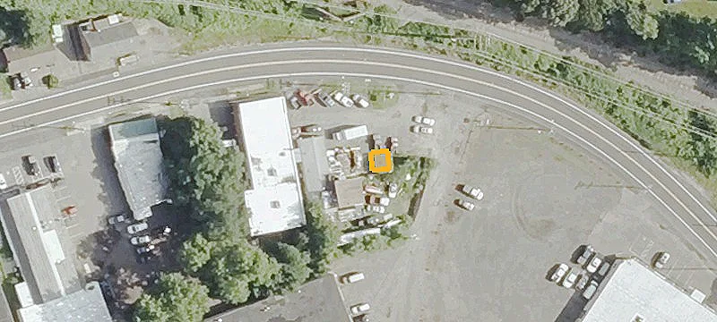 398 Riverside Ave