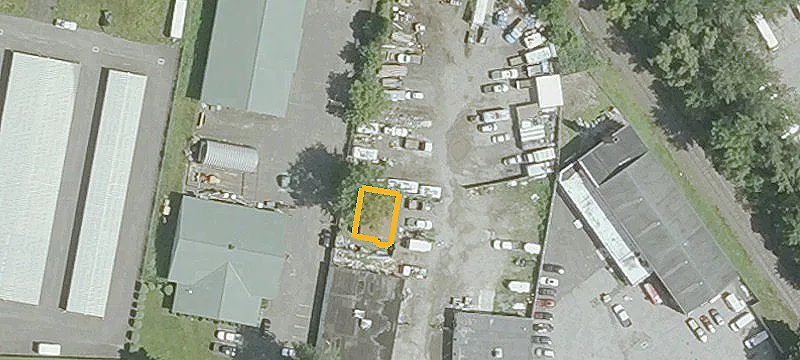 13 Diamond Ave