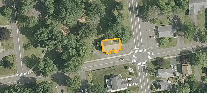 114 Main St